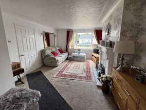 Lounge- click for photo gallery